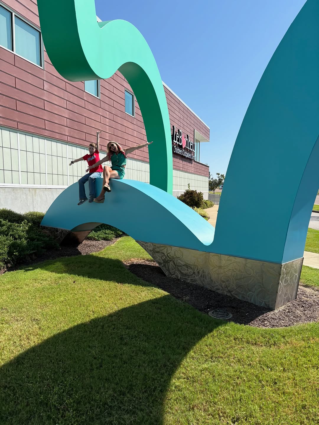 Instagram post by Dr. Robin Evans: We want you to meet a LE BONHEUR PATIENT CHAMPION🎉💪❤️ @lilypadd104 went on a tour of the Le Bonheur Outpatient Center’s GI Department with…