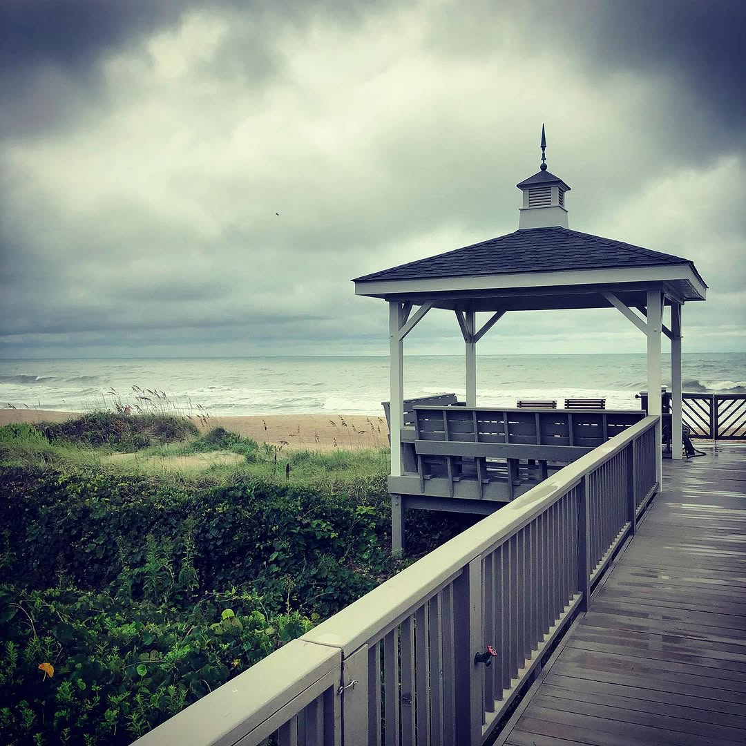 Instagram post by Dr. S. Tyler Elkins-Williams: Said goodbye to a stormy beach this morning. Has been a great week of #rest and #recharge, but excited to get back to work @finnplasticsurge…