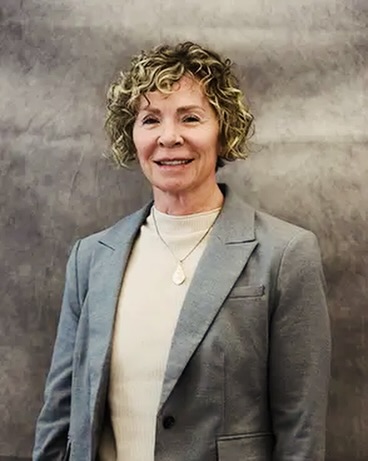 Instagram post by Dr. Samuel Lien: Staff Spotlight: Karine J. Davis, ARNP Surgical Nurse Practitioner Meet Karine J. Davis, ARNP, a board certified Nurse Practitioner who has …