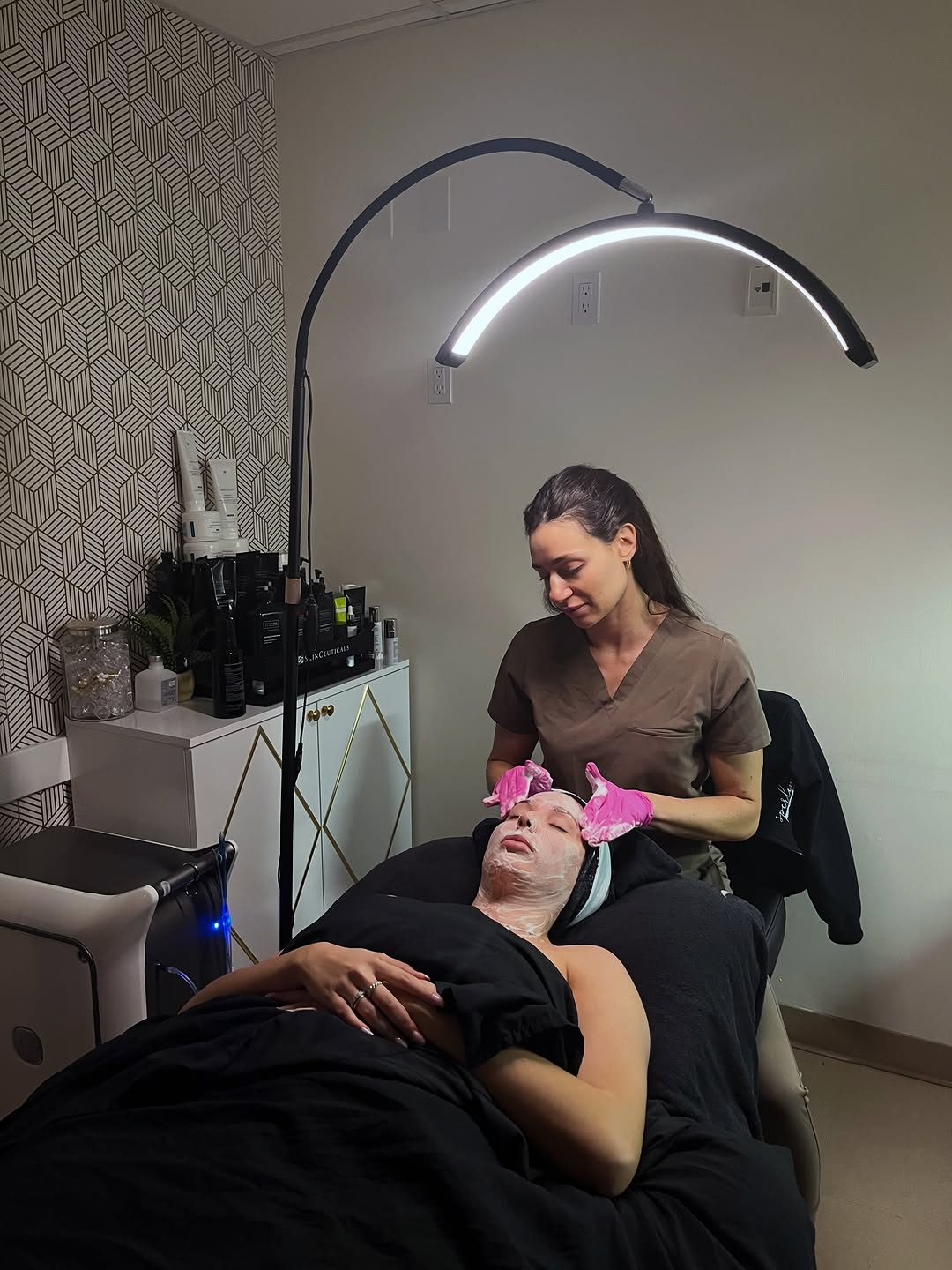 Instagram post by Dr. Shari Sperling, DO, FAOCD, FAAD: 🌟Summer skin glow 🌟 Our aesthetician, Taylor, is here to keep your skin hydrated, radiant, and effortlessly glowing all season long 🤍 Not…