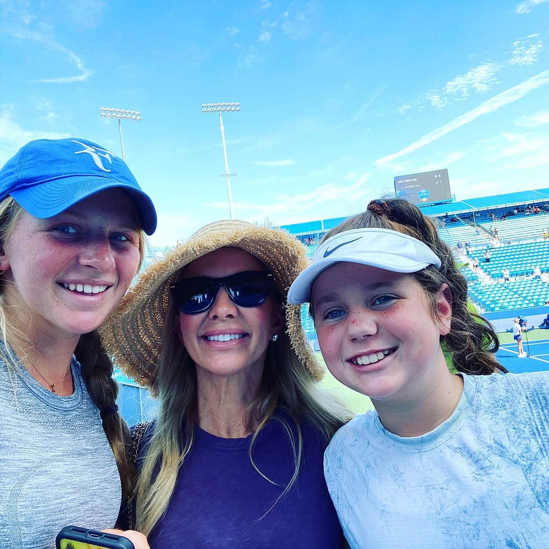Instagram post by Dr. Tara Hardin, DDS: Happy National Daughter’s Day. You bring such great energy and positivity to those around you. I love you to the moon and back!