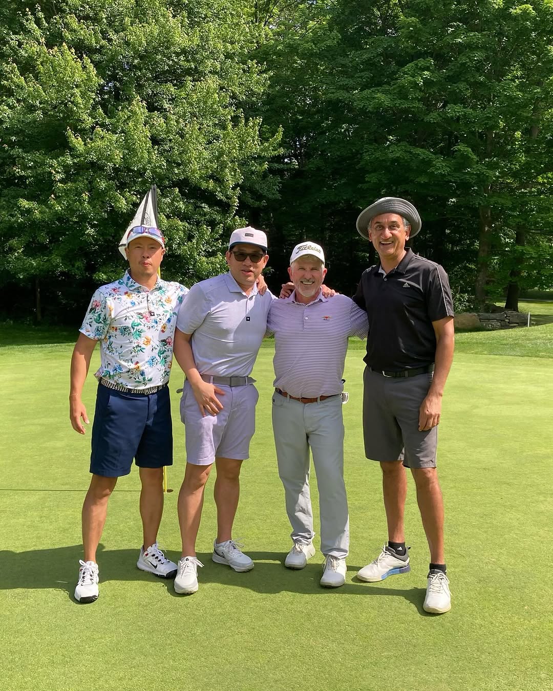 Instagram post by Dr. Timothy Leung: Spending a beautiful Monday ☀️😎 golfing ⛳️ and supporting @tourocollegeofdentalmedicine with @nowprosthodontics @aurorasmiles__ @scarsdaleo…