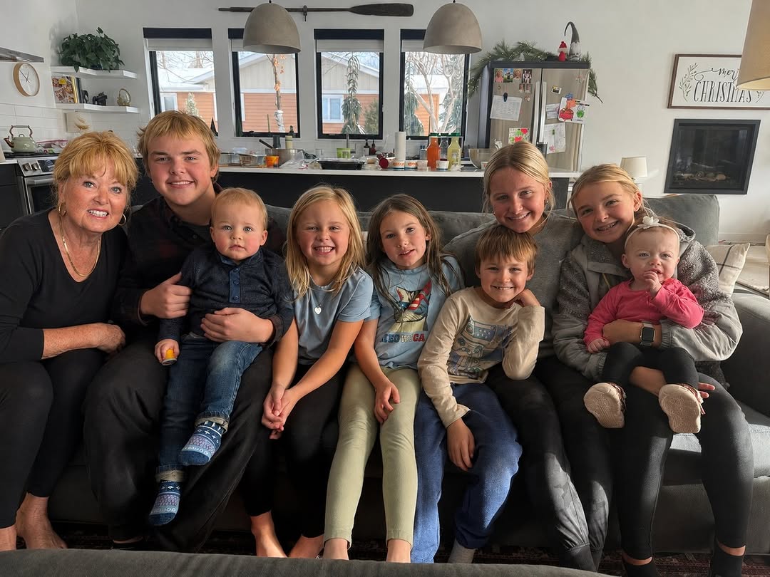 Instagram post by Dr. Valerie Lemaine: When Julie was diagnosed with Stage IV endometrial cancer, she faced an unexpected diagnosis and a challenging treatment journey. Through ex…