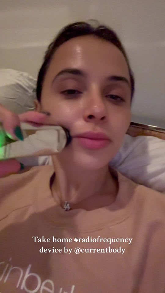 Video by Dr. Raheleh Sarbaziha: Stimulate collagen + elastin from the comfort of your home. This handheld device smooths out text…