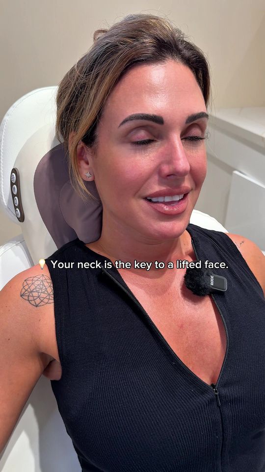 Video by Dr. Raheleh Sarbaziha: ✨ Your neck is the secret to a lifted, glowing face! ✨ Most people forget that we hold over 300 l…